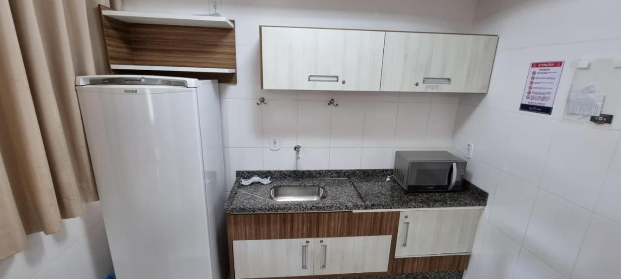 Thermas Lacqua Diroma Com Piscina De Ondas Gratis 24Horas Caldas Novas Esterno foto