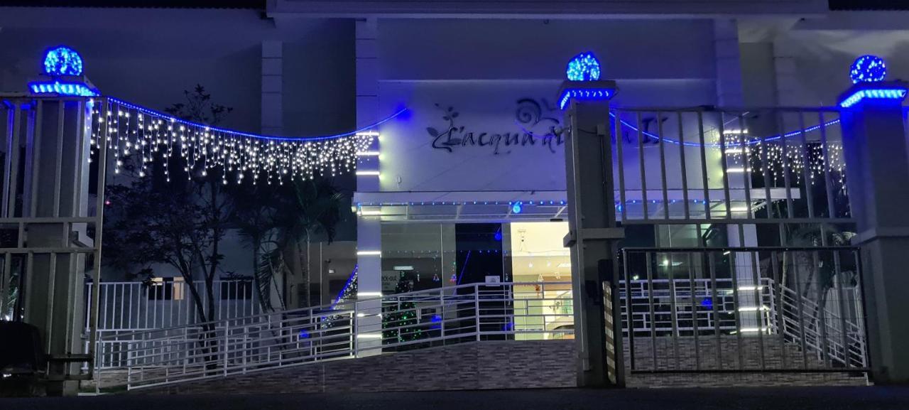 Thermas Lacqua Diroma Com Piscina De Ondas Gratis 24Horas Caldas Novas Esterno foto