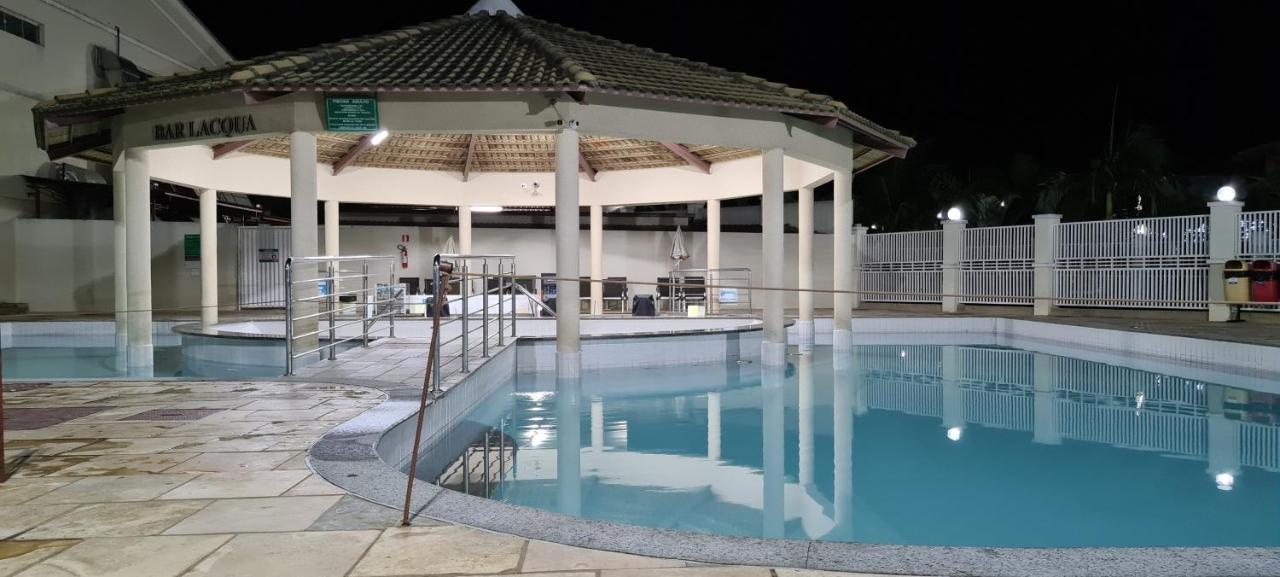 Thermas Lacqua Diroma Com Piscina De Ondas Gratis 24Horas Caldas Novas Esterno foto