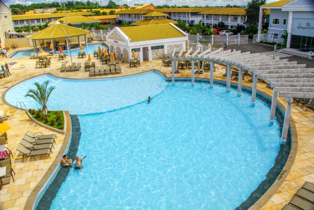 Thermas Lacqua Diroma Com Piscina De Ondas Gratis 24Horas Caldas Novas Esterno foto